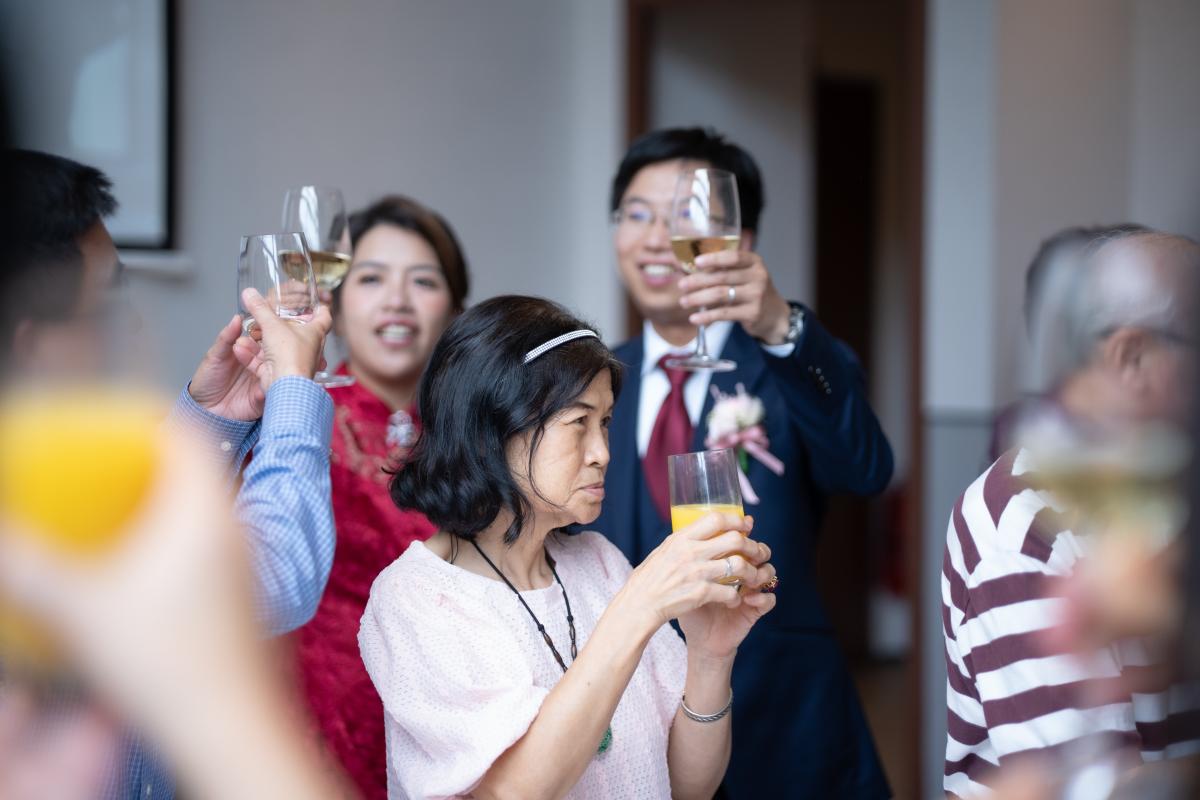 LY 01122