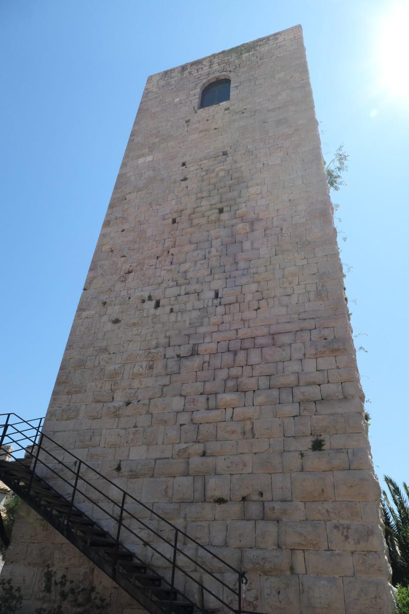L1002547