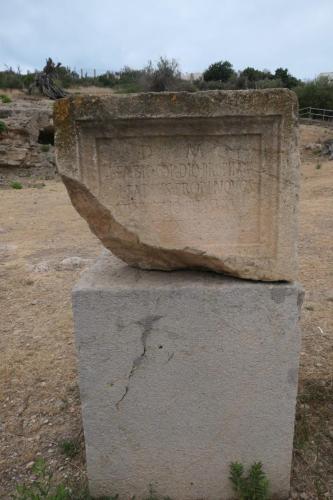 L1002852